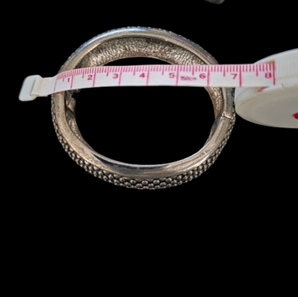 π£ Vintage Set Cable Cut Bold Silver/Gold Tone Cuff 1 Necklace & Bracelets x3 π - Picture 13 of 13
